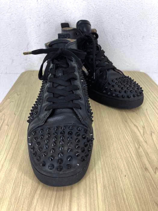 CHRISTIAN LOUBOUTIN（クリスチャンルブタン） ルイスフラットスタッズ装飾ハイカットスニーカー メンズ シューズ