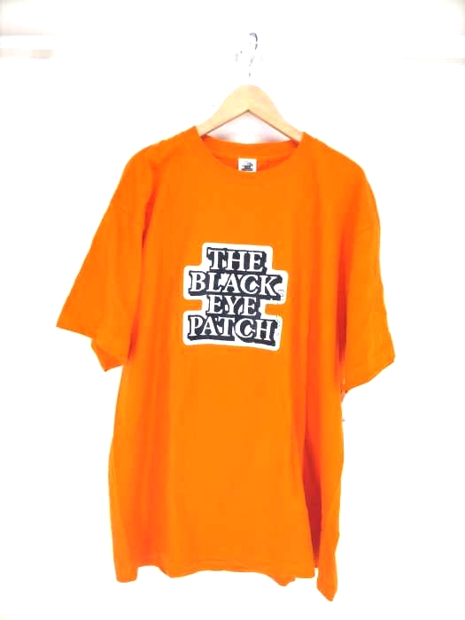 THE BLACK EYE PATCH（ザブラックアイパッチ） STICKER LOGO TEE メンズ トップス