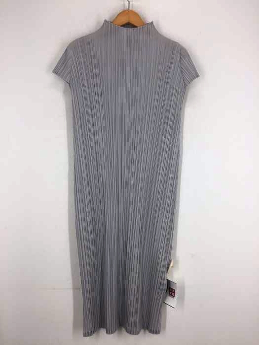 PLEATS PLEASE ISSEY MIYAKE(プリーツプリーズイッセイミヤケ) MONTHLY COLORS : AUGUST レディース ワンピース