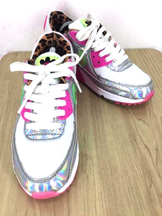 NIKE（ナイキ） Laser Fuchsia/Illusion Green レディース シューズ
