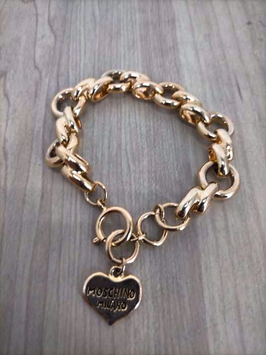MOSCHINO（モスキーノ） ハートモチーフブレスレット レディース アクセサリー