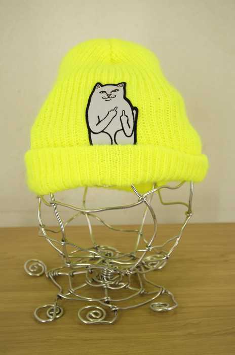 RIPNDIP(リップンディプ) 猫ワッペン ビーニー ニットキャップ メンズ 帽子