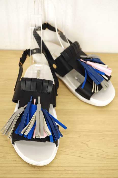 Minnetonka （ミネトンカ） タッセルフラットサンダル ROWLA レディース シューズ