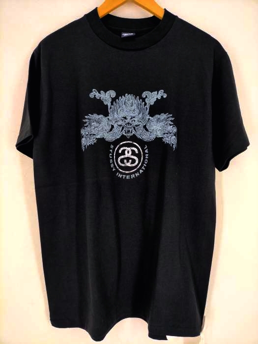 Stussy(ステューシー) 紺タグ ドラゴン プリントTシャツ メンズ トップス