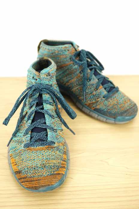 NIKE （ナイキ） FREE FLYKNIT CHUKKA レディース シューズ
