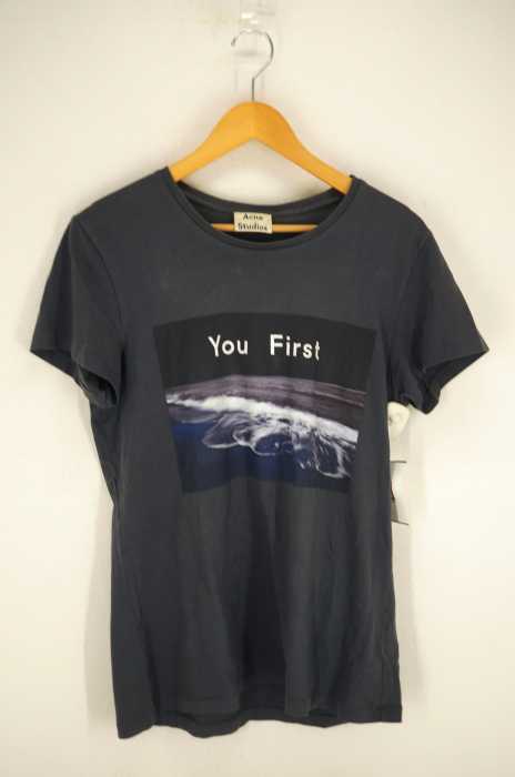 ACNE STUDIOS（アクネストゥディオズ） You First フォトプリントTシャツ メンズ トップス