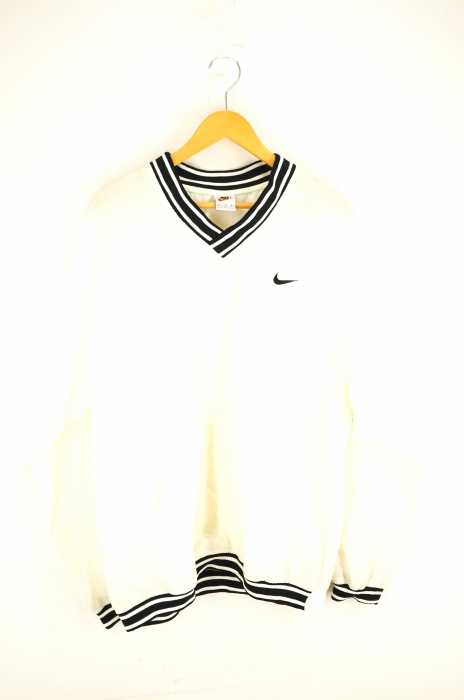 NIKE （ナイキ） ナイロンプルオーバー メンズ トップス