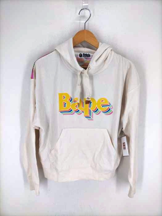 BAPE（ベイプ） バック総柄フロントロゴプルオーバーパーカー レディース トップス