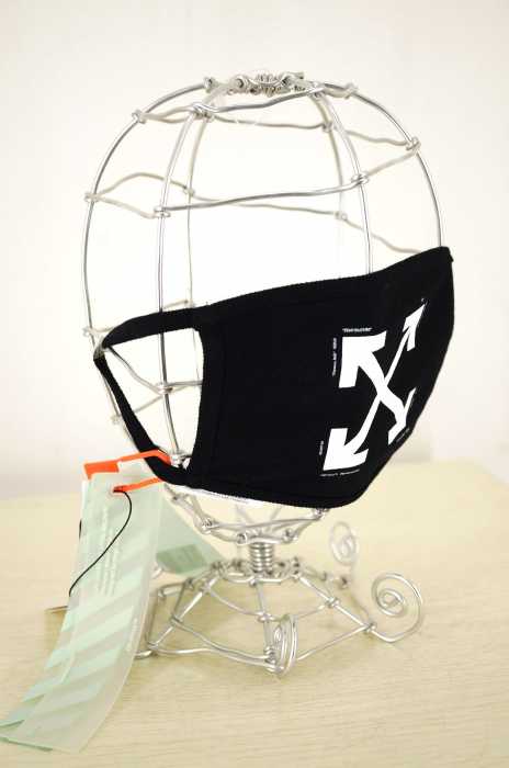 OFF-WHITE(オフホワイト) ARROWS PRINTED MASK メンズ アクセサリー