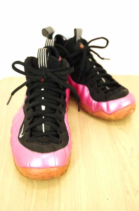 NIKE （ナイキ） AIR FOAMPOSITE ONE レディース シューズ
