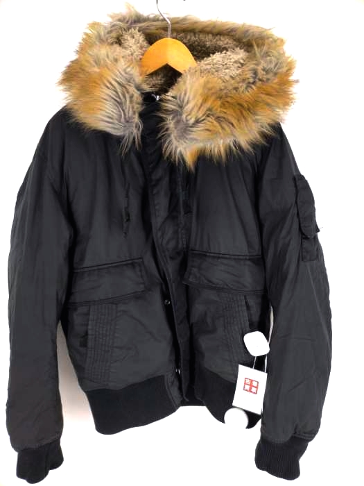 DIESEL（ディーゼル） フェイクファー付きショートma-1 パラシュートジャケット メンズ アウター