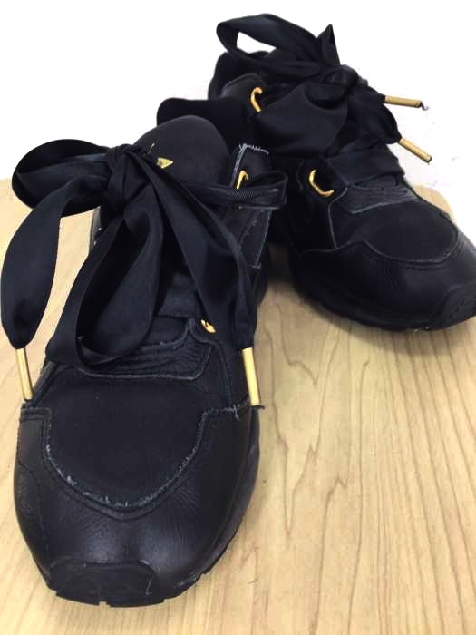 PUMA(プーマ) PREVAIL HEART SATIN レディース シューズ