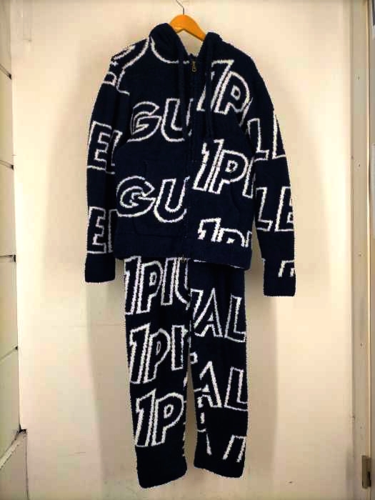 1piu1uguale3 RELAX(ウノピゥウノウグァーレトレリラックス) 総柄ロゴニットパーカー総柄ロゴニットロングパンツ メンズ セットアップ