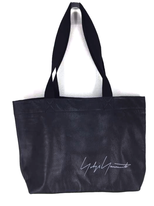 Yohji Yamamoto（ヨウジヤマモト） 青山店シグネチャーロゴレザートートバッグ メンズ バッグ