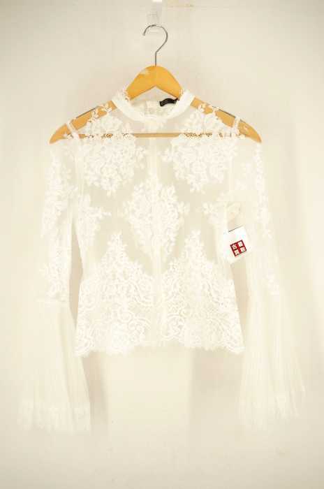 AULA（アウラ） LEAVER LACE PLEATS SLEEVE BLOUSE レディース トップス