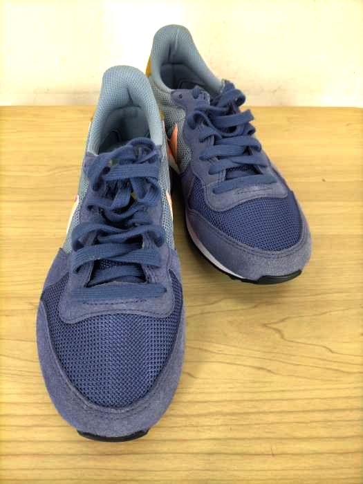 NIKE（ナイキ） INTERNATIONALIST  ローカットスニーカー レディース シューズ