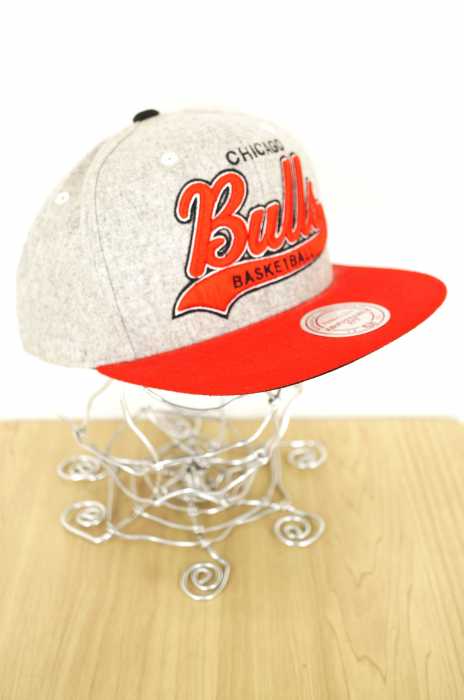 mitchell&ness（ミッチェルアンドネス） CHICAGO BULLS STRAPBACK メンズ 帽子