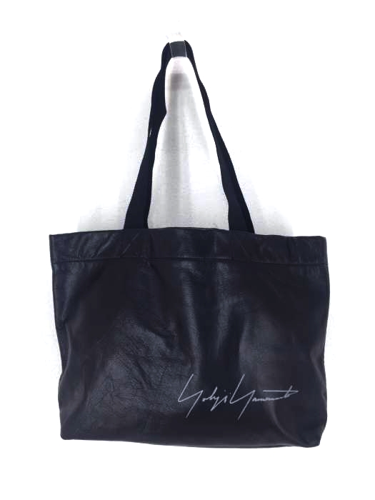 Yohji Yamamoto（ヨウジヤマモト） 青山店カウレザーシグネチャーロゴハンドバッグ メンズ バッグ