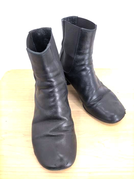 MM6 Maison Margiela（エムエムシックス メゾンマルジェラ） Pull-On Chelsea Boots レディース シューズ