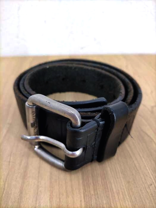 EMPORIO ARMANI（エンポリオアルマーニ） ロゴ刻印ベルト メンズ ファッション雑貨