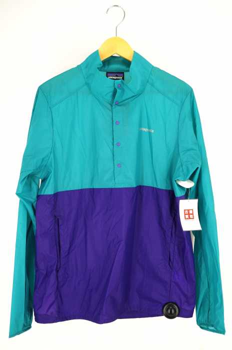 patagonia (パタゴニア) ロゴプリントナイロンプルオーバーシャツ メンズ アウター