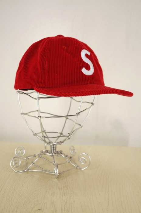 Supreme (シュプリーム) Sロゴコーデュロイキャップ メンズ 帽子