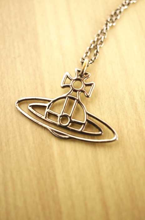Vivienne Westwood （ヴィヴィアンウエストウッド） オーブプレート レディース アクセサリー