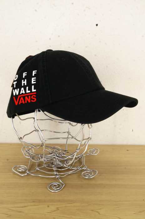 VANS （バンズ ） サイド刺繍6パネルキャップ メンズ 帽子
