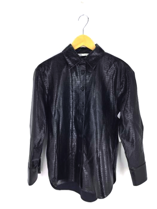 ZARA（ザラ） クロコ型押し長袖フェイクレザーシャツ レディース トップス