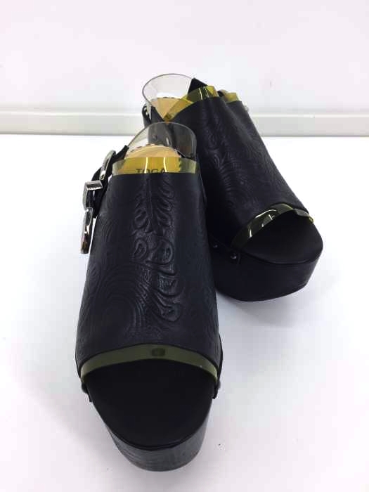 TOGA PULLA(トーガプルラ) Emboss sabot レディース シューズ