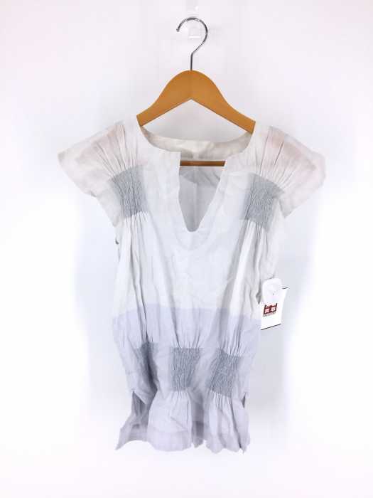 ISSEY MIYAKE(イッセイミヤケ) ノースリーブブラウス レディース トップス