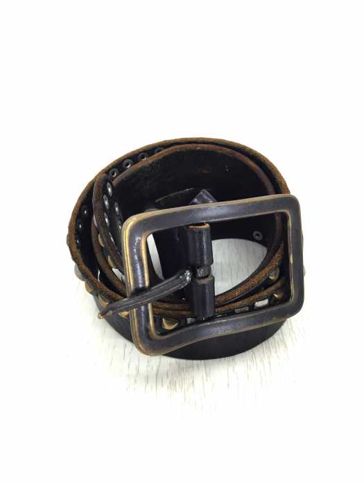 [希少] LEEスタッズベルト 本革 Lee （リー） スタッズレザーベルト メンズ ファッション雑貨