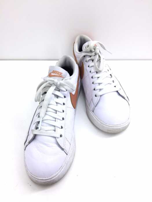 NIKE (ナイキ) BLAZER LOW LE レディース シューズ
