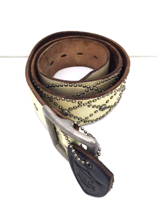 HTC（エイチティーシー） スタッズベルト メンズ ファッション