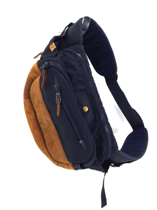 visvim メッセンジャーバッグ ビズビム Ballistic VISVIM（ビズビム） BALLISTIC 8L メンズ バッグ – ブランド古着買取