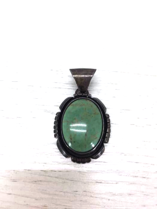 Navajo ターコイズペンダントトップE.J サイン刻印Sterling