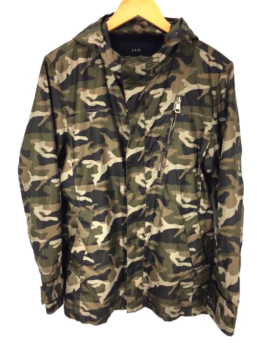 AKM(エーケイエム) CAMOUFLAGE MOUNTAIN JACKET カモフラ柄ジャケット LAMPOジッパー メンズ アウター