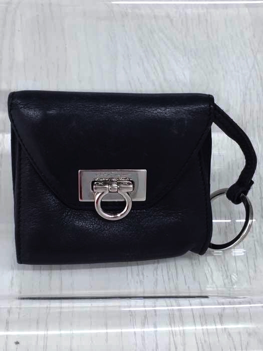 Salvatore Ferragamo（サルヴァトーレフェラガモ） ガンチーニ金具  コインケース レディース 財布・ケース