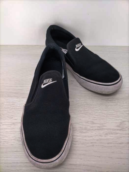 NIKE（ナイキ） WMNS TOKI SLIP CANVAS ウィメンズ トキ スリップ レディース シューズ