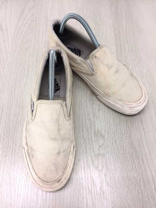 VANS （バンズ ） 左巻き スリッポン　ローカットスニーカー メンズ シューズ