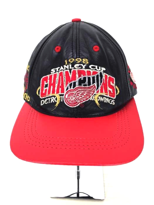 USED古着(ユーズドフルギ) USA製 NHL 1998 STANLEY CAP RED-WINGS レザー6パネルキャップ メンズ 帽子