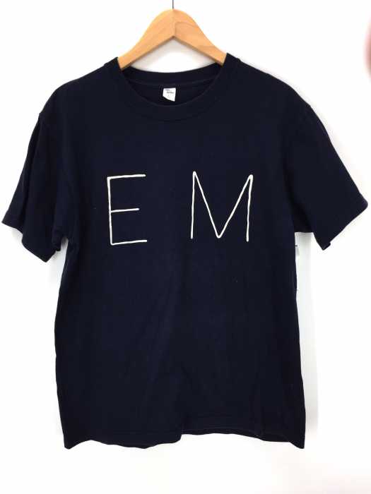 ENDS and MEANS（エンズアンドミーンズ） EMロゴプリントTシャツ