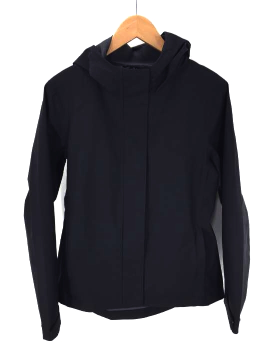 UNIQLO（ユニクロ） ストレッチ　防雨　防水　ジャケット レディース アウター