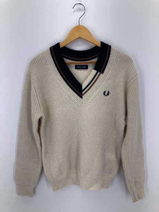FRED PERRY（フレッドペリー） vネックニットセーター メンズ トップス