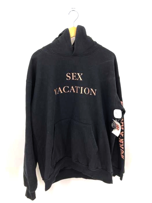 BORNXRAISED(ボーンレイズド) SEX VACATION フロントロゴデザインパーカー メンズ トップス