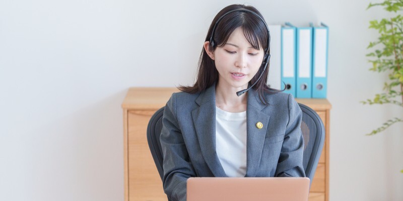 土日に弁護士へ無料電話相談できる窓口を紹介！探し方や相談するメリットを解説