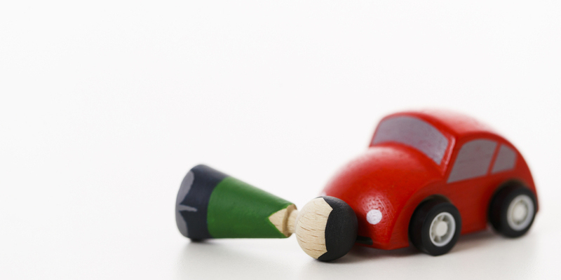 ひき逃げの慰謝料相場はどのくらい？ケース別の金額と請求の流れを解説