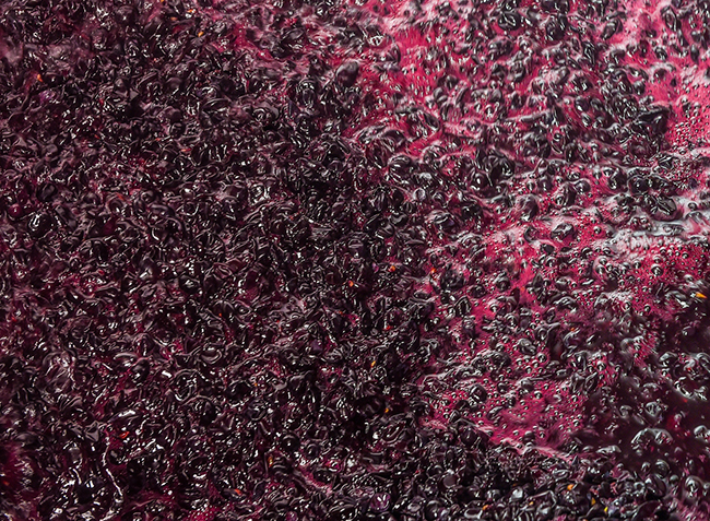 珍しいワイン特集！黒ブドウなのに白ワイン？白ブドウなのにオレンジ 