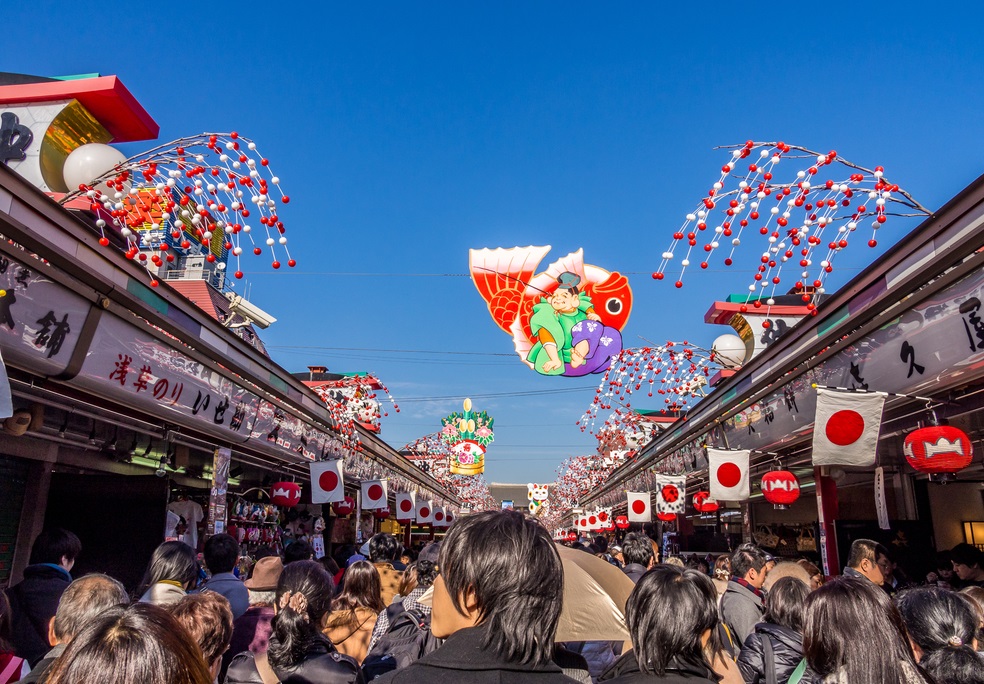 Take Part in Japan’s Sacred Yearly Ritual, Hatsumode YABAI The
