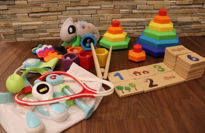 TOYBOX(トイボックス)の知的おもちゃイメージ
